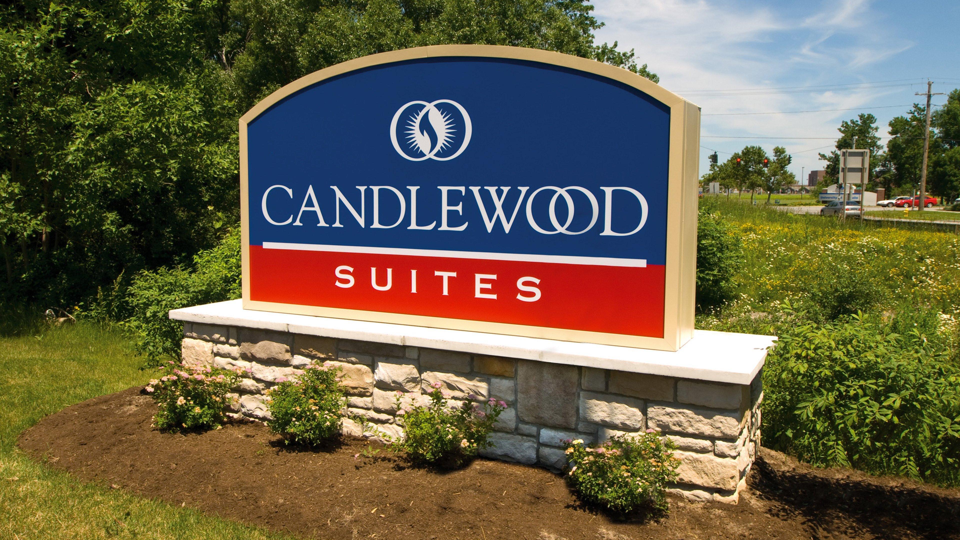 Candlewood Suites Buffalo Amherst, An Ihg Hotel Экстерьер фото